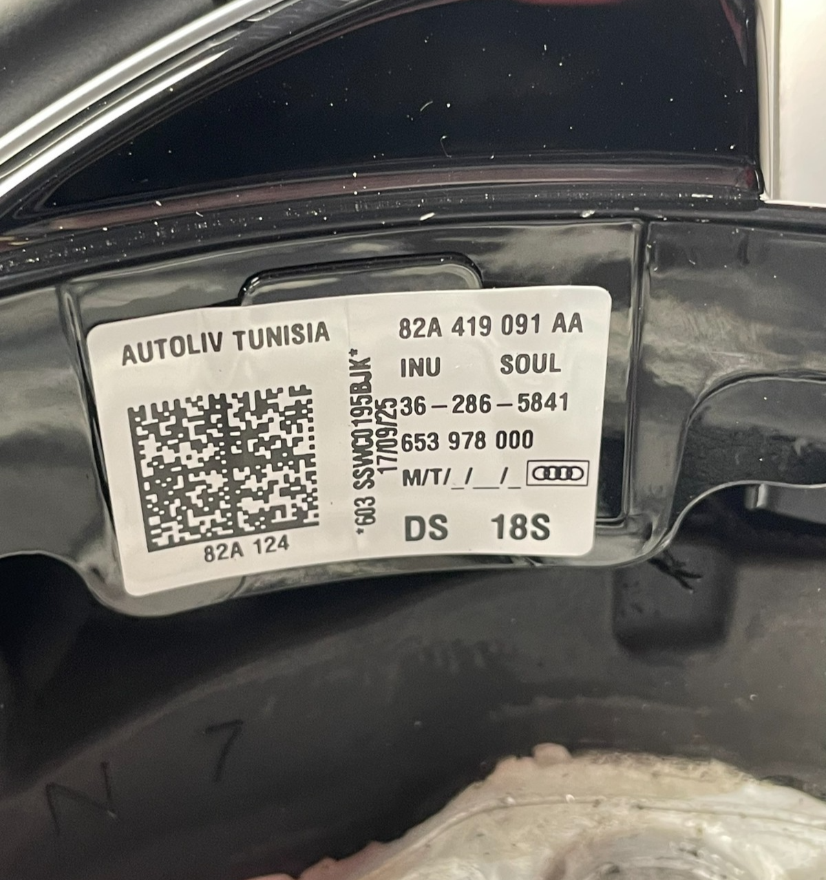 Audi A1 A3 S3 Lenkrad Sport Leder mit Schaltwippen 82A419091AA – Bild 2