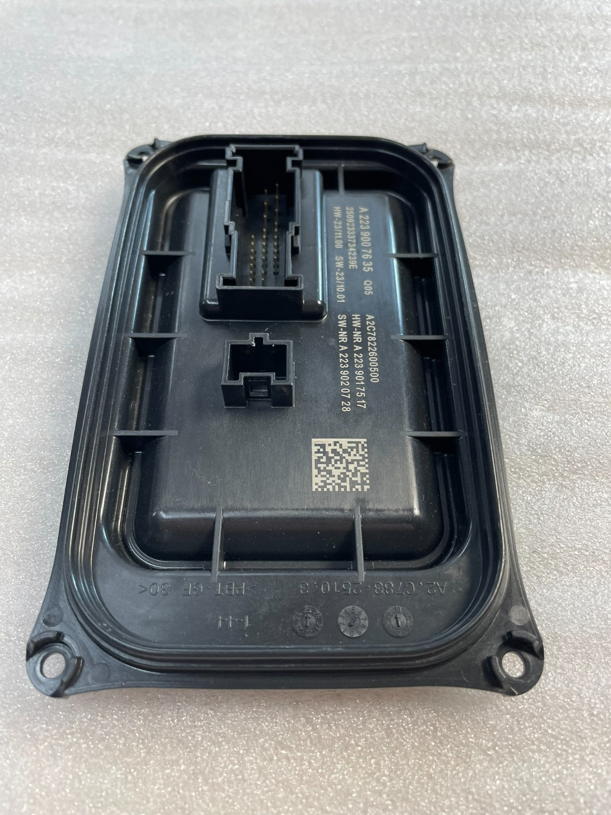 Mercedes S-Class W223 řídicí jednotka LED světlometu – A2239007635 – obrázek 9