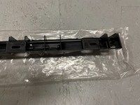 BMW 5er F10 / F11 Halter Schwellerleiste hinten rechts 51777204022 Original – Bild 18