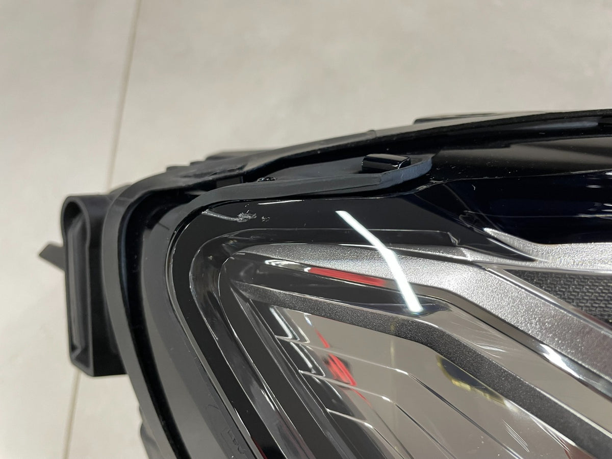 Audi A3 8Y Facelift LED-Scheinwerfer rechts 8Y0941034D – Bild 10