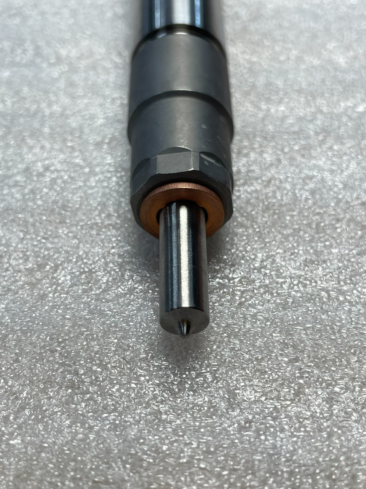Audi / Volkswagen / SEAT / Škoda 2.0 TDI Kraftstoffinjektor Common Rail Bosch 04L130277AE Original . – Bild 9