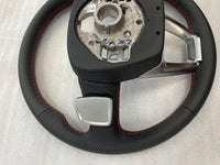 Audi A3 / S3 8Y Lenkrad Sport Multifunktion S mit Schaltwippen rote Naht 8Y0419091R DWJ Original . – Bild 17
