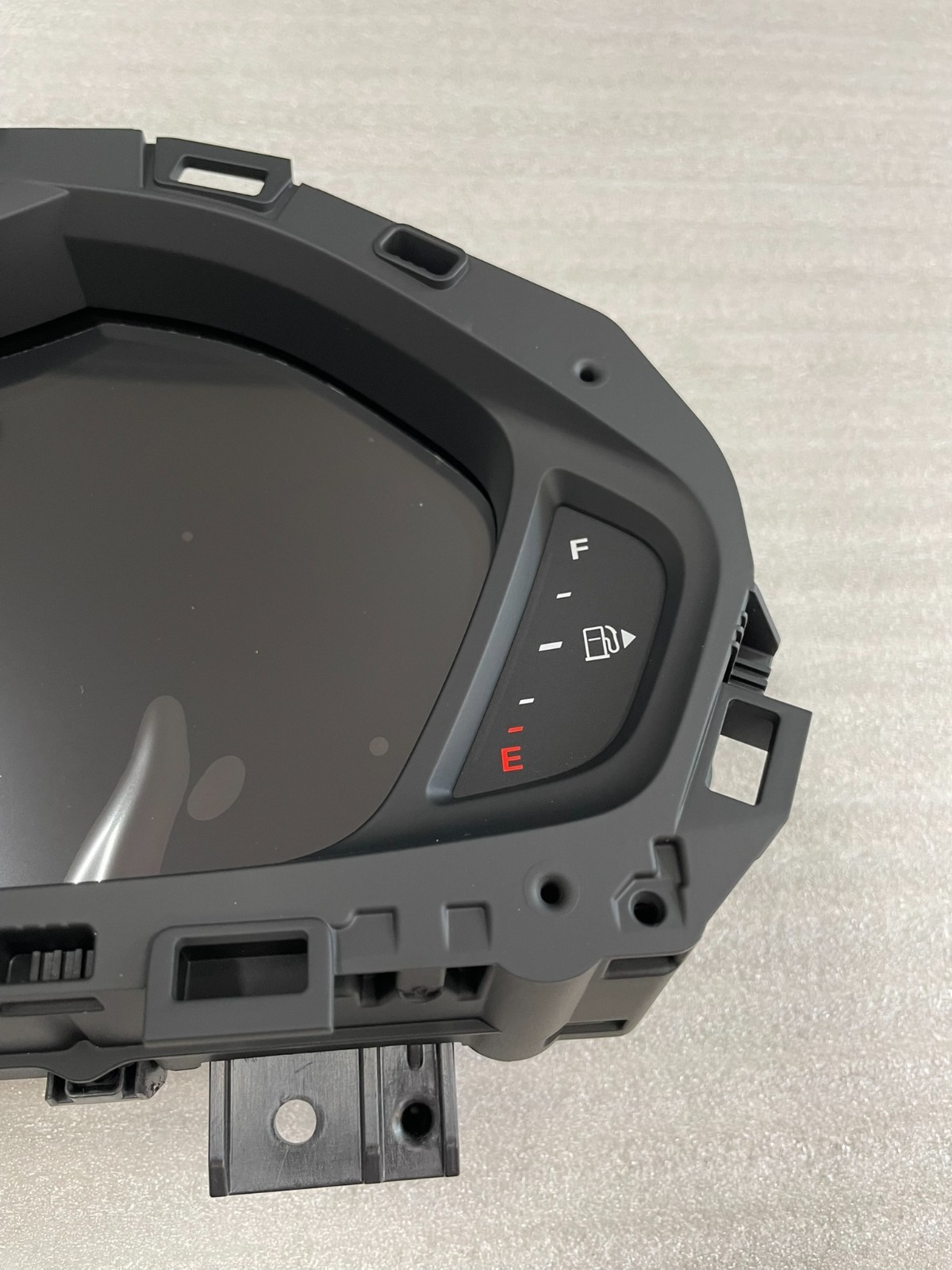 Audi Q3 / RS Q3 (F3) kombinovaný přístroj Virtual Cockpit 83A920890F – obrázek 9