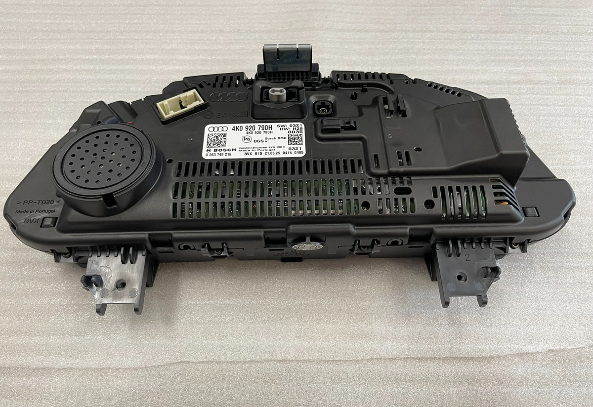 Audi A6 A7 Q7 Q8 RSQ8 přístrojový panel Virtual Cockpit 4K0920790H – obrázek 20