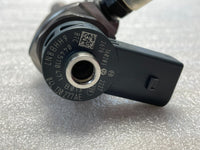 Audi / Volkswagen / SEAT / Škoda 2.0 TDI Kraftstoffinjektor Common Rail Bosch 04L130277AE Original . – Bild 2