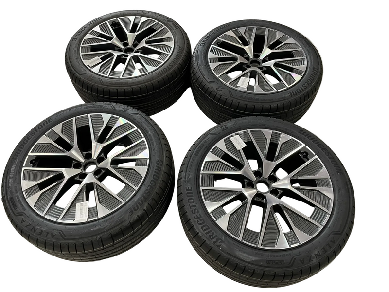 Audi e-tron / Q8 e-tron kola 21" alu letní komplet Bridgestone 4KE601025AE originál .