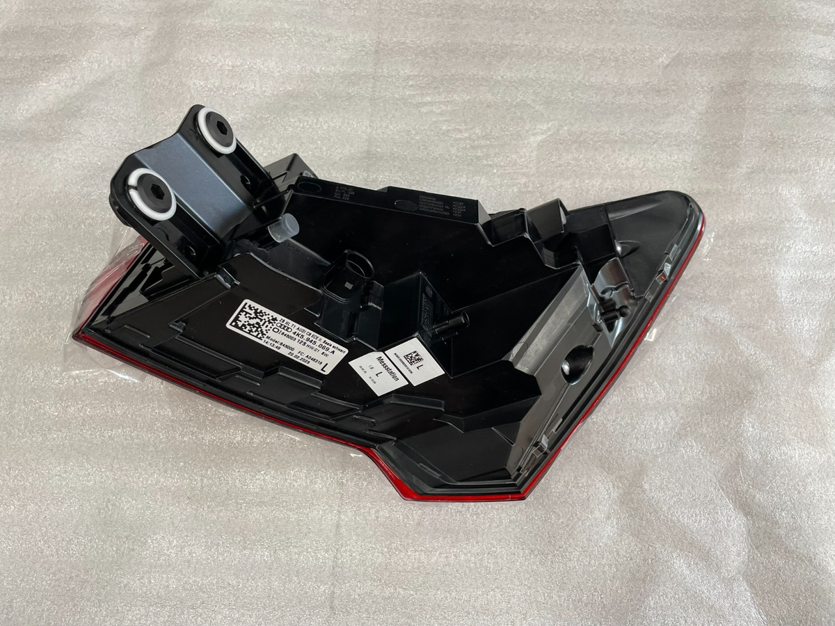 Audi A6 / RS6 C8 Heckleuchte links 4K5945069A – Bild 16