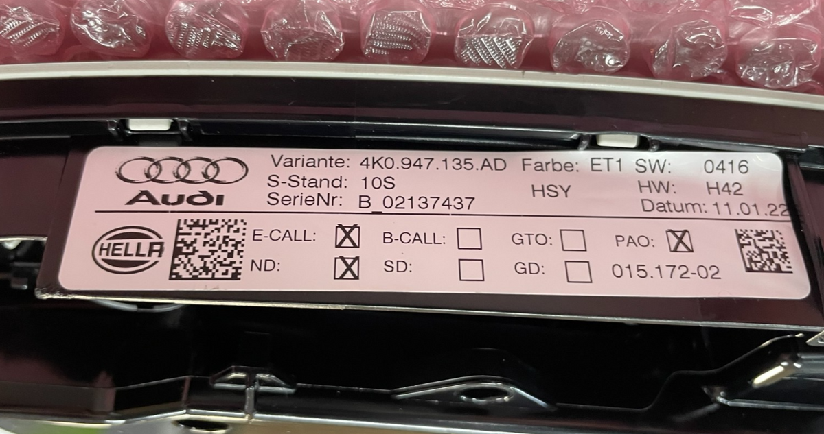 Audi A4 A6 A7 Q8 stropní modul se světlem – 4K0947135AD – obrázek 2