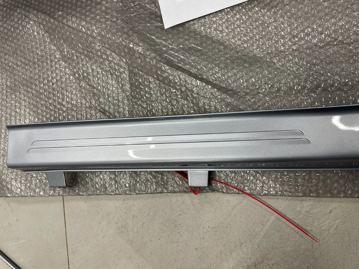 Audi R8 4S B-Säulenverkleidung links silber 4S0853959 Z7G – Bild 8