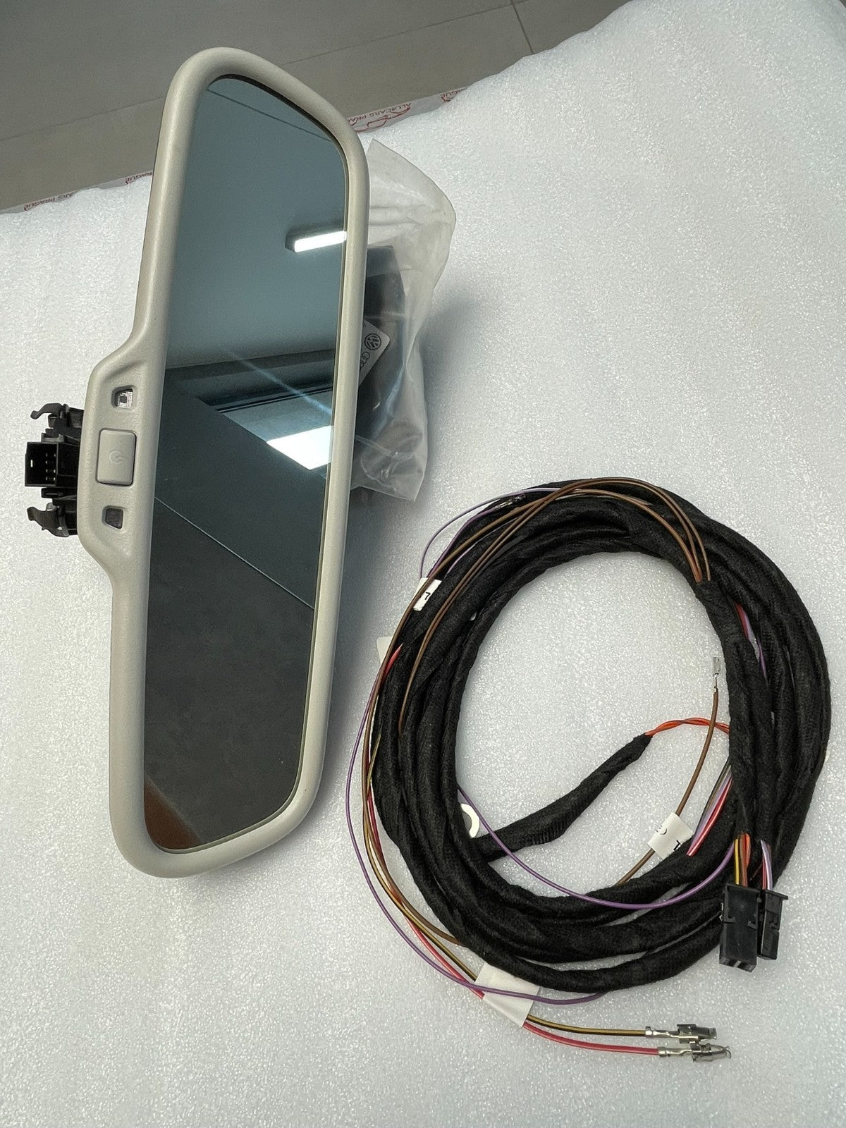 VW Golf 7 Interior Rearview Mirror, Auto-Dimming 5G0857511C – image 21