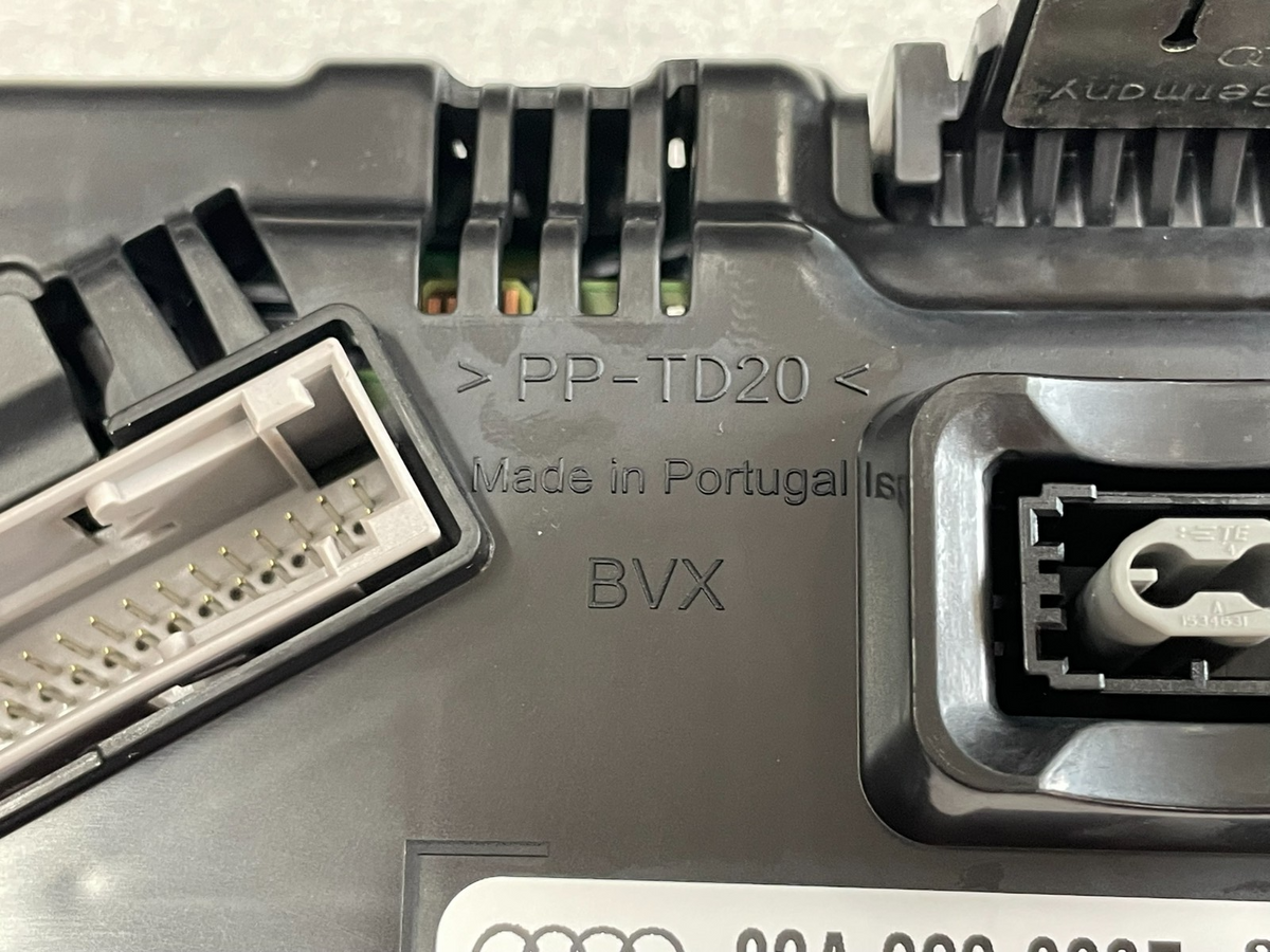 Audi Q3 / RS Q3 (F3) kombinovaný přístroj Virtual Cockpit 83A920890F – obrázek 20