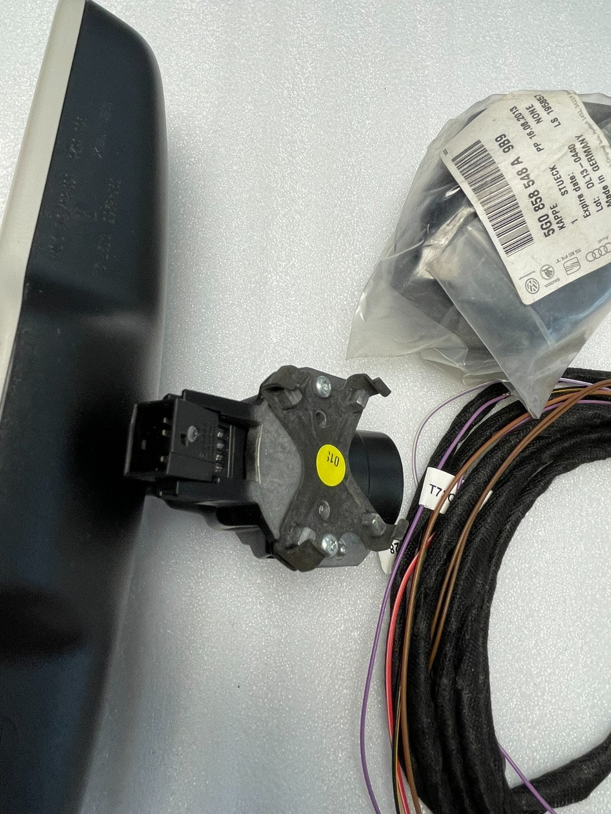 VW Golf 7 Interior Rearview Mirror, Auto-Dimming 5G0857511C – image 11