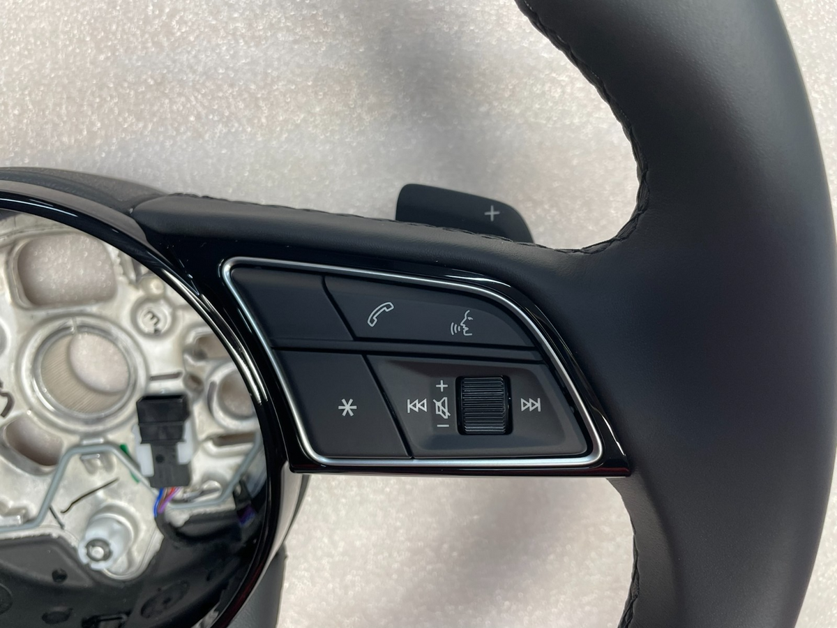 Audi A1 A3 S3 Lenkrad Sport Leder mit Schaltwippen 82A419091AA – Bild 8