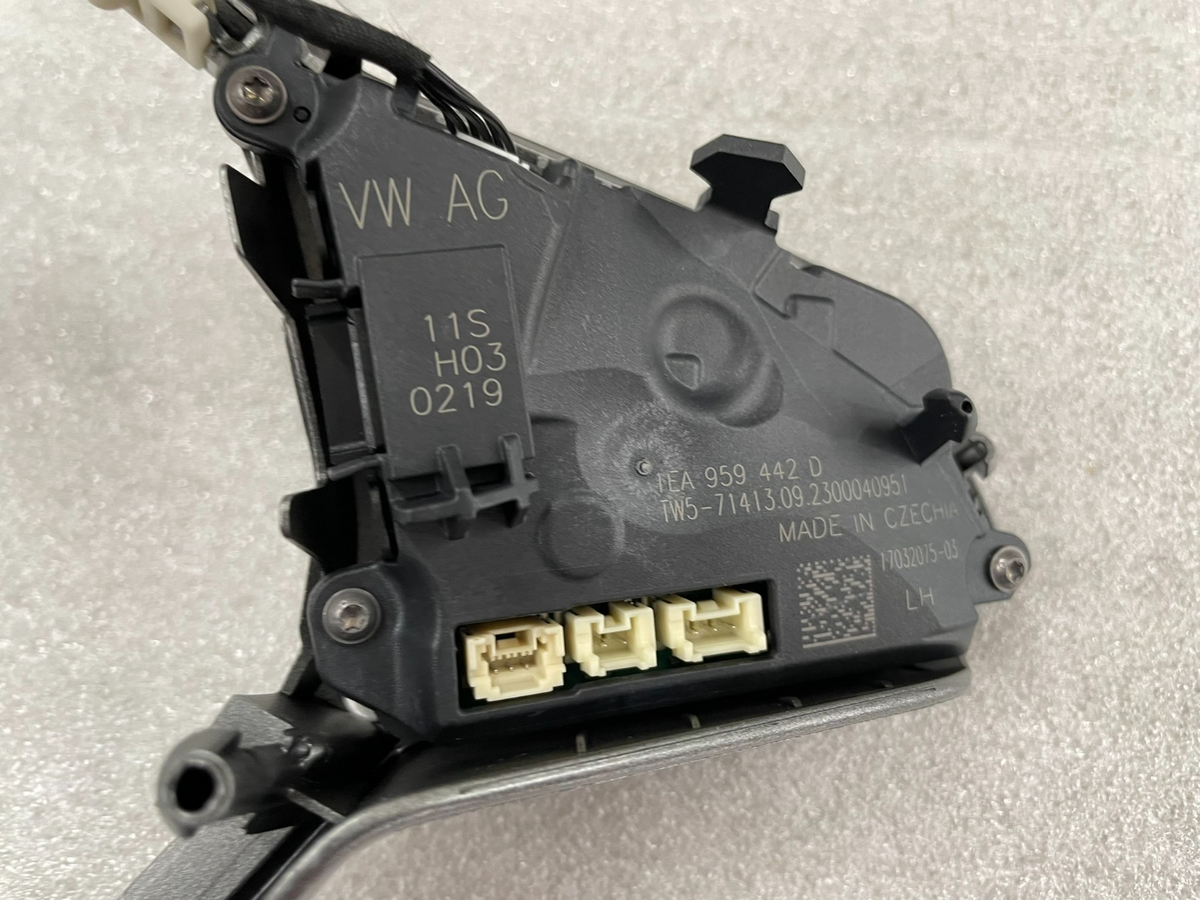 Volkswagen Touareg Multifunktionslenkrad-Tasten mit Abdeckung 1EA959442D Original – Bild 10