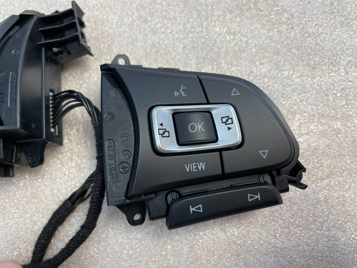 VW Tiguan/Touran/T-Roc sada tlačítek volantu – 5TA959442B – obrázek 5