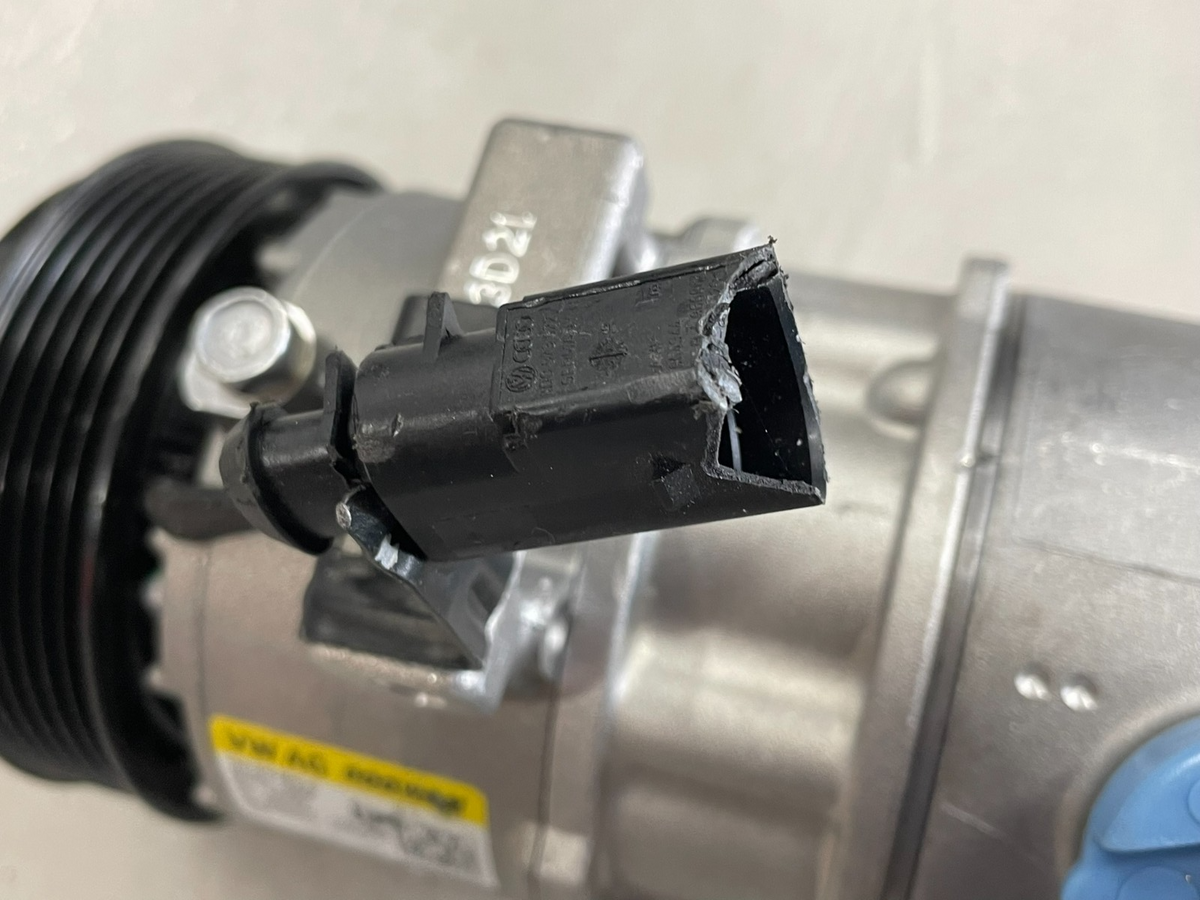 Škoda Citigo Klimakompressor 1S0816803A – Bild 7