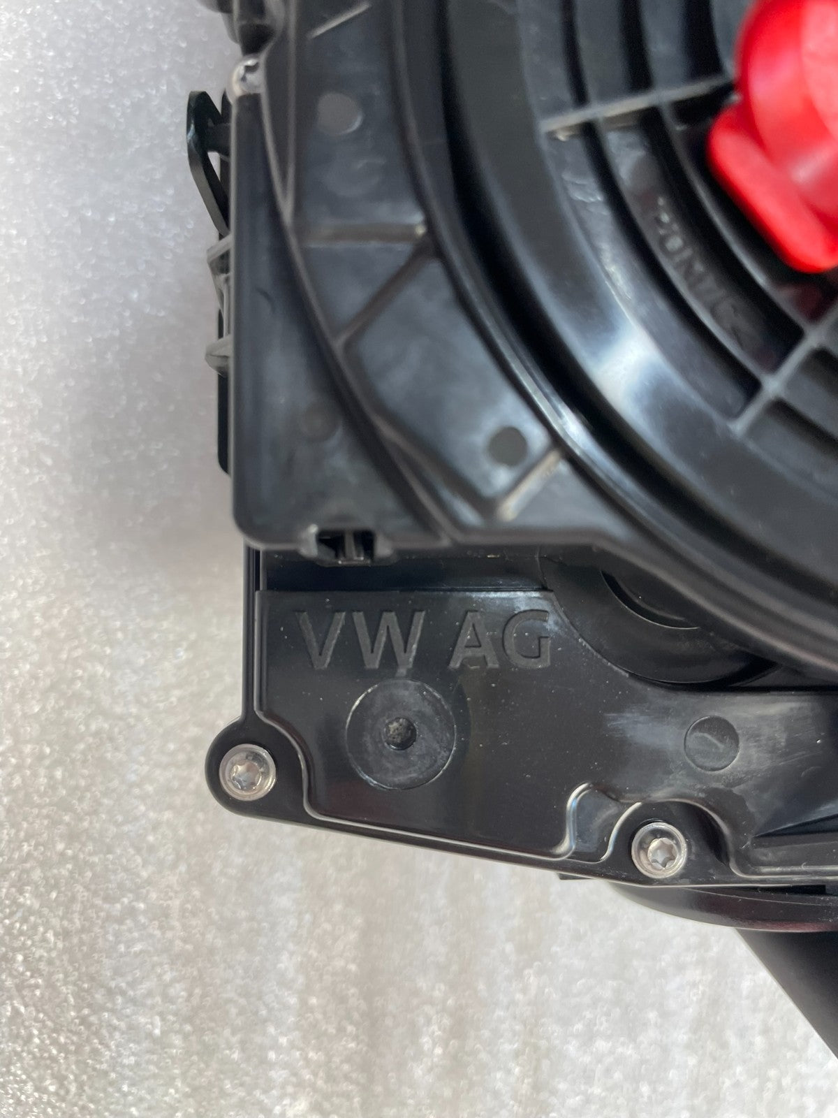 Audi A5 Avant / Q5 / A6 e-tron / Q6 e-tron přepínač pod volantem s kontaktním kroužkem 85E907129AA originál . – obrázek 14