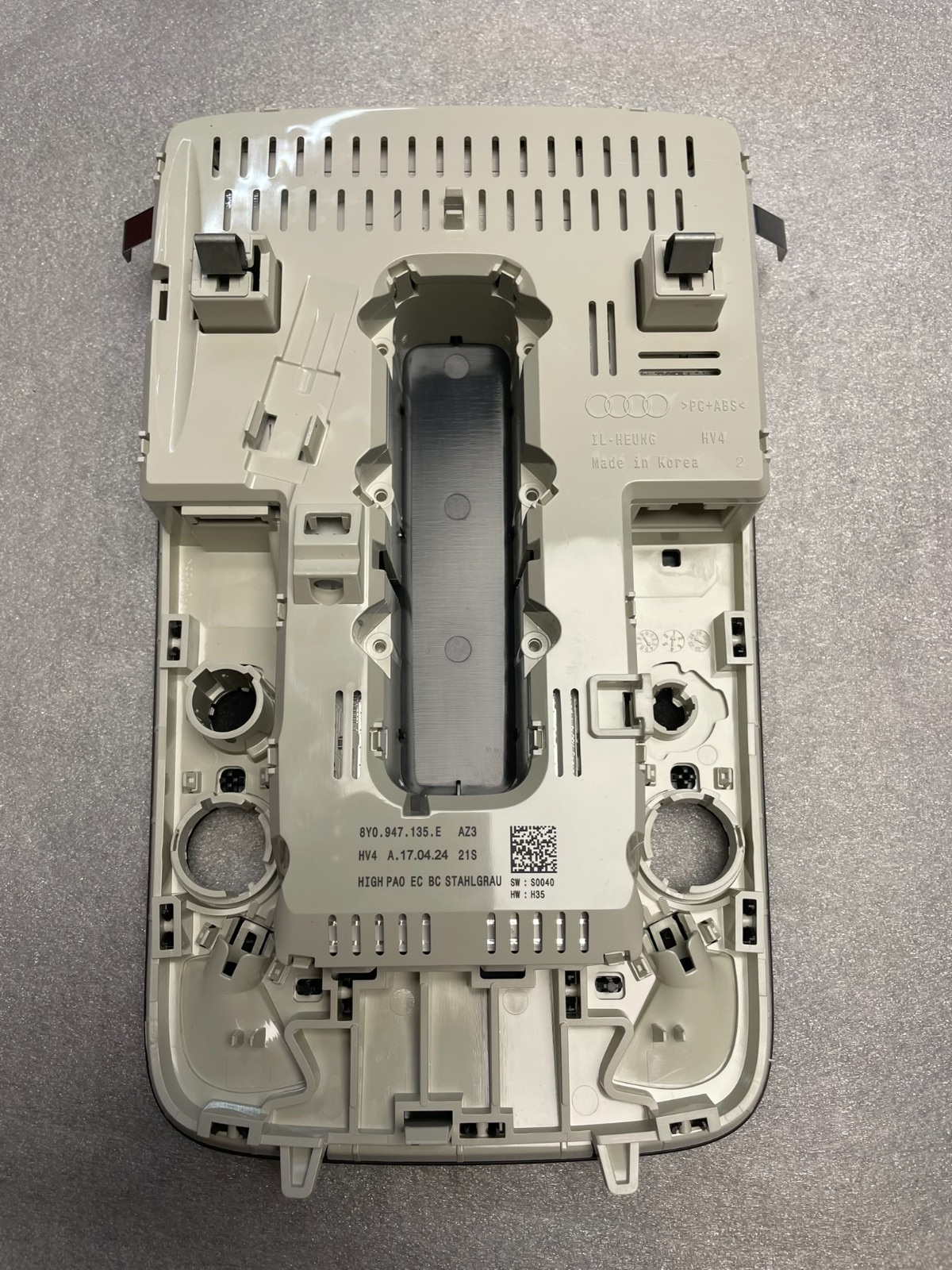 Audi Q2 Leseleuchte Dachhimmel 8Y0947135E – Bild 11