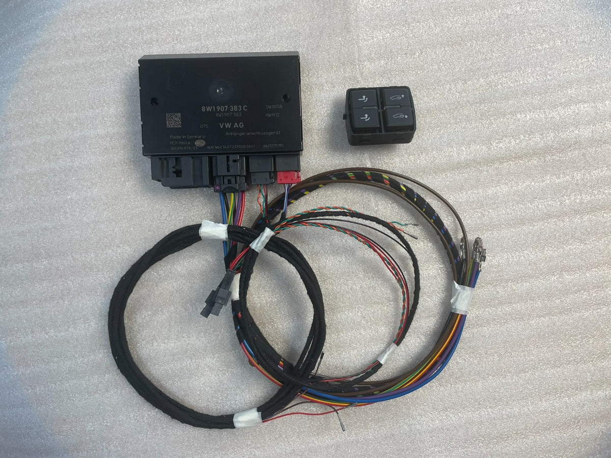 VW Touareg CR7 Tow Bar Control Unit 8W1907383C – image 2