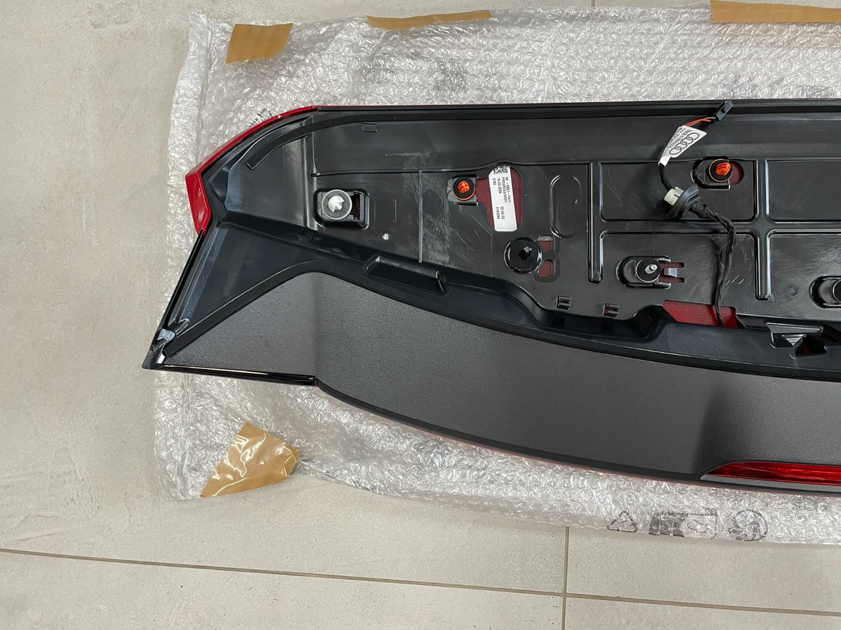Audi Q2 S-Line Heckspoiler mit 3. Bremsleuchte 81A827933C – Bild 16