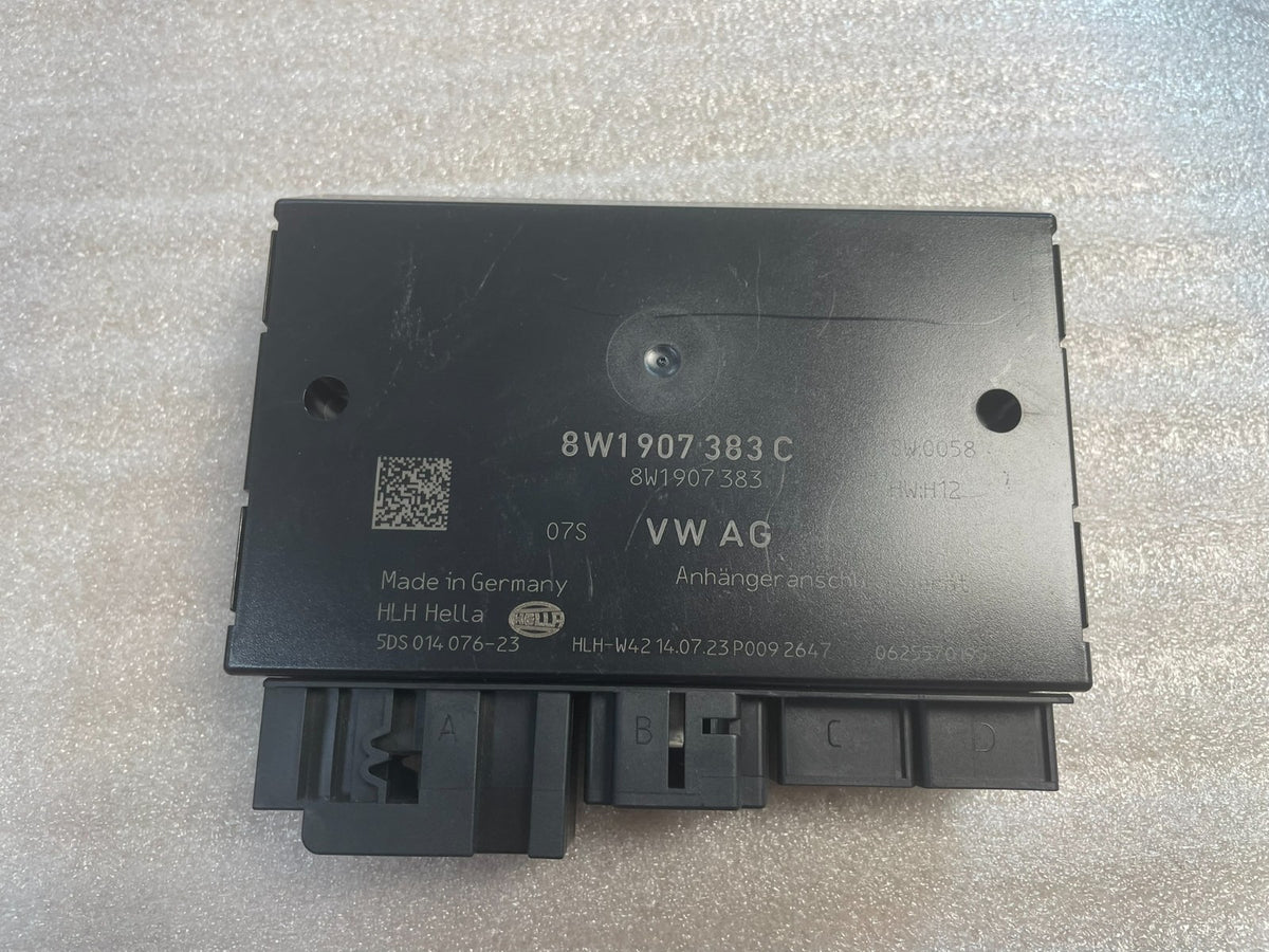 VW Touareg CR7 Tow Bar Control Unit 8W1907383C – image 11