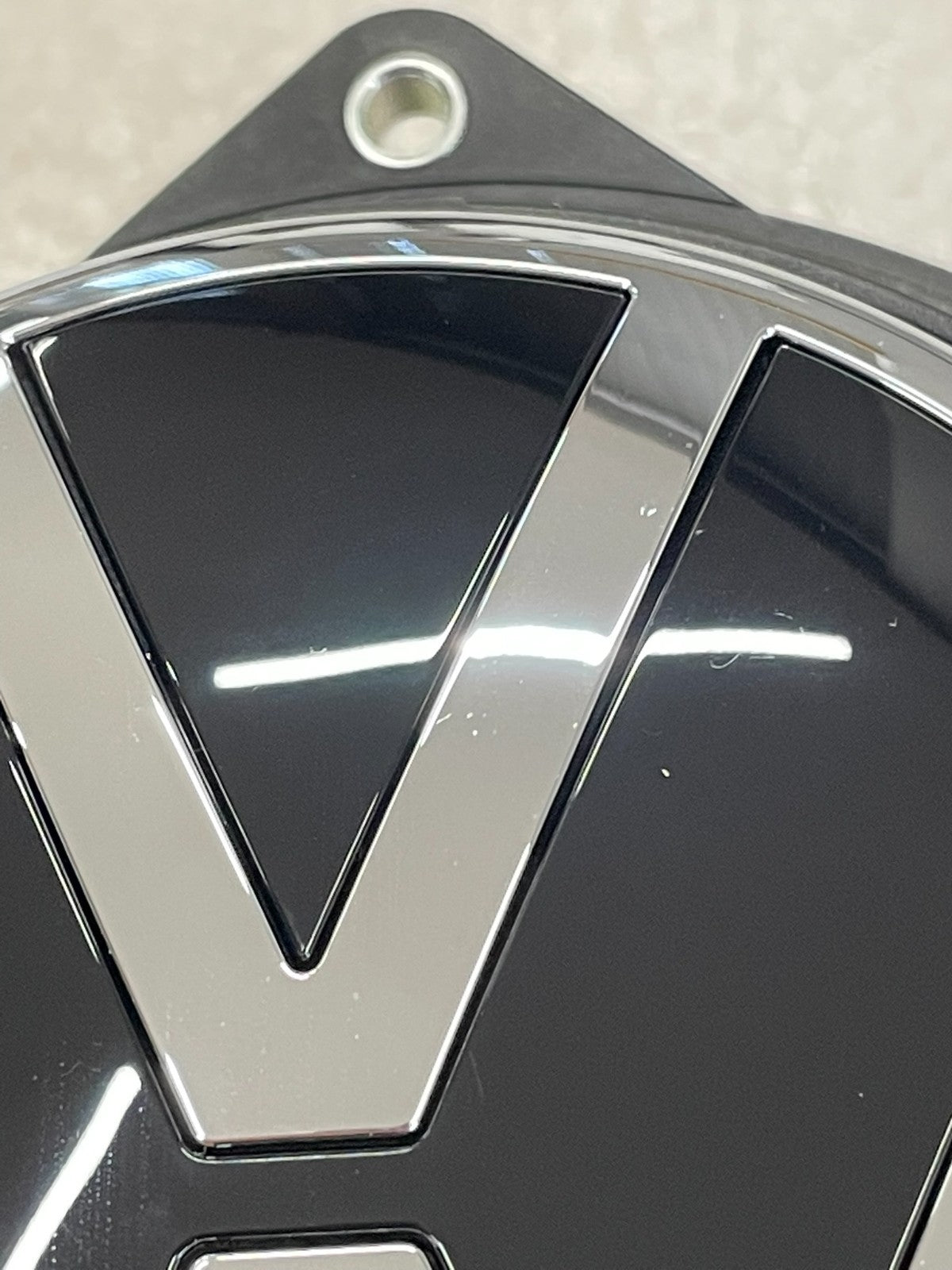 Volkswagen Golf 7 Variant Heckklappengriff mit Taster 5G9827469D – Bild 8