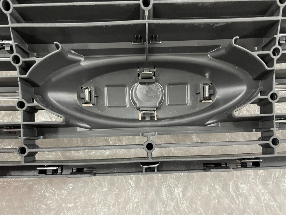 Ford Mondeo Mk4 Kühlergrill vorne verchromt 1509302 / 7S71-8200-BG Original – Bild 10