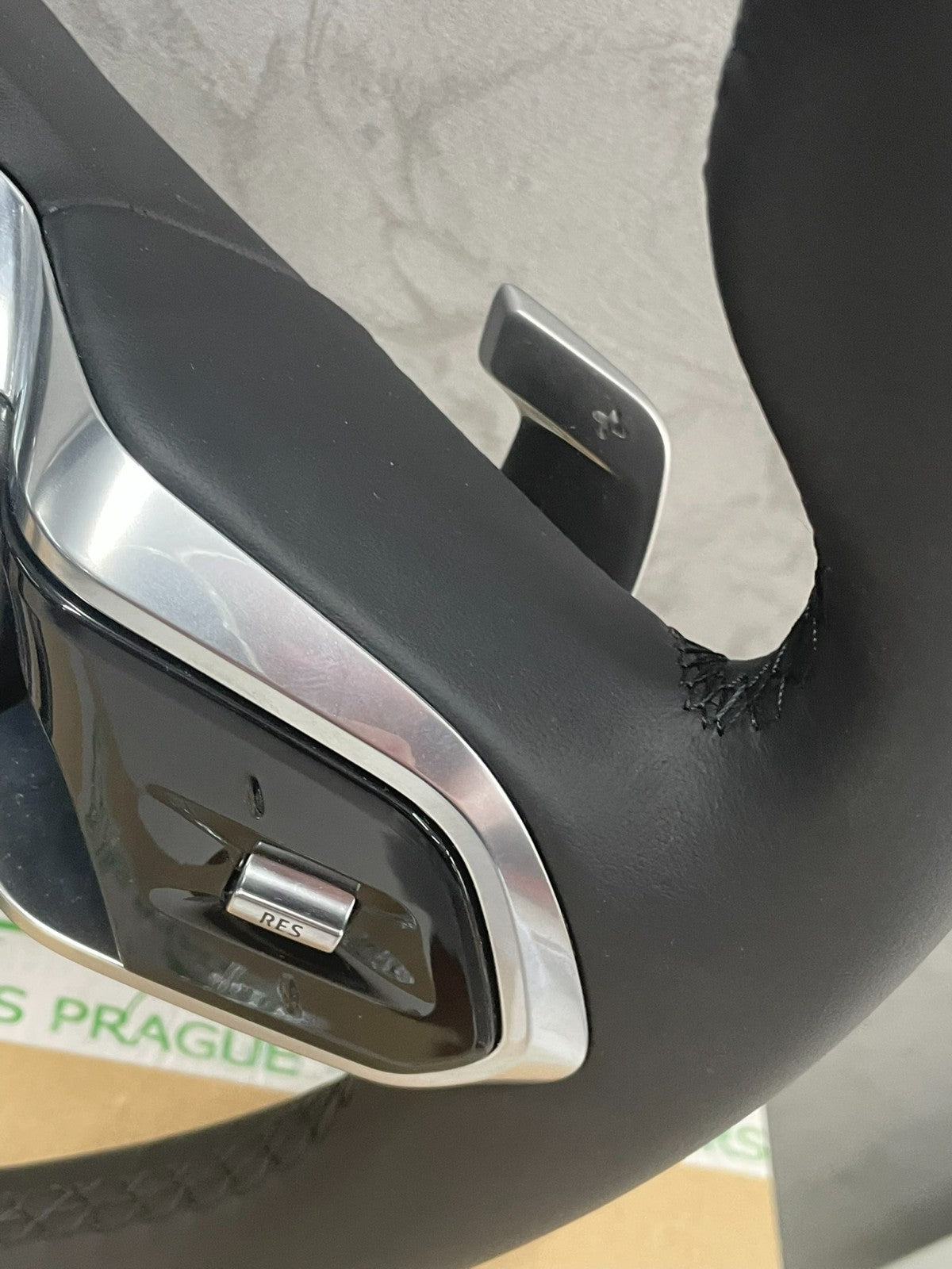 Jaguar XE XF F-Pace sportovní volant s pádly – N9C3-7L074-AA – obrázek 8