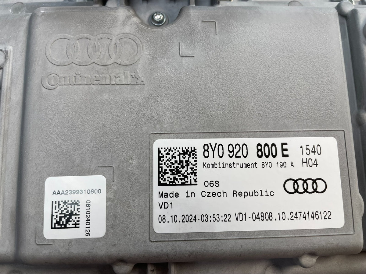 Audi A3 / S3 / RS3 8Y Virtual Cockpit digitální přístrojový štít 8Y0920800E – obrázek 11