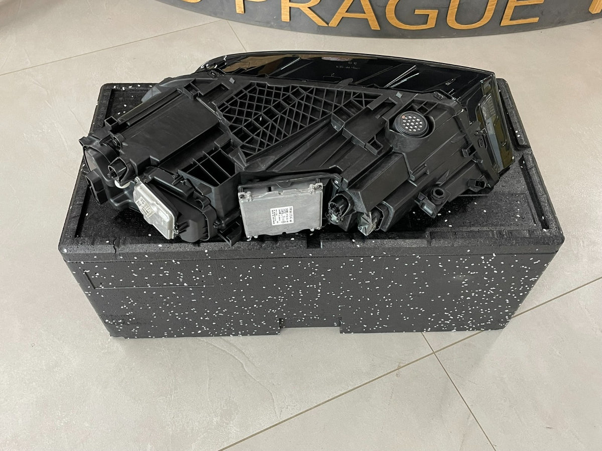 Audi Q7 4M LED světlomet pravý 4M0941034 - Originál – obrázek 18