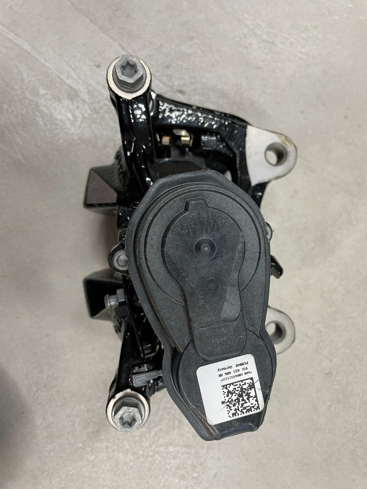 Porsche Macan Bremssattel hinten rechts 95C615406AN – Bild 7