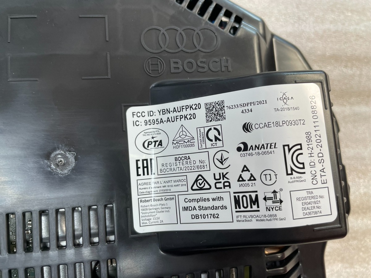 Audi Q3 / RS Q3 F3 přístrojový panel Virtual Cockpit 83A920890F originál . – obrázek 18