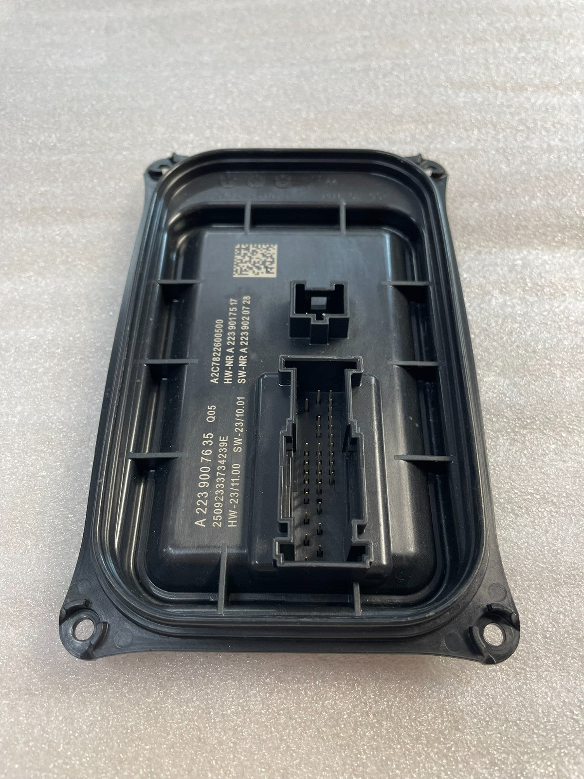Mercedes S-Class W223 řídicí jednotka LED světlometu – A2239007635 – obrázek 10