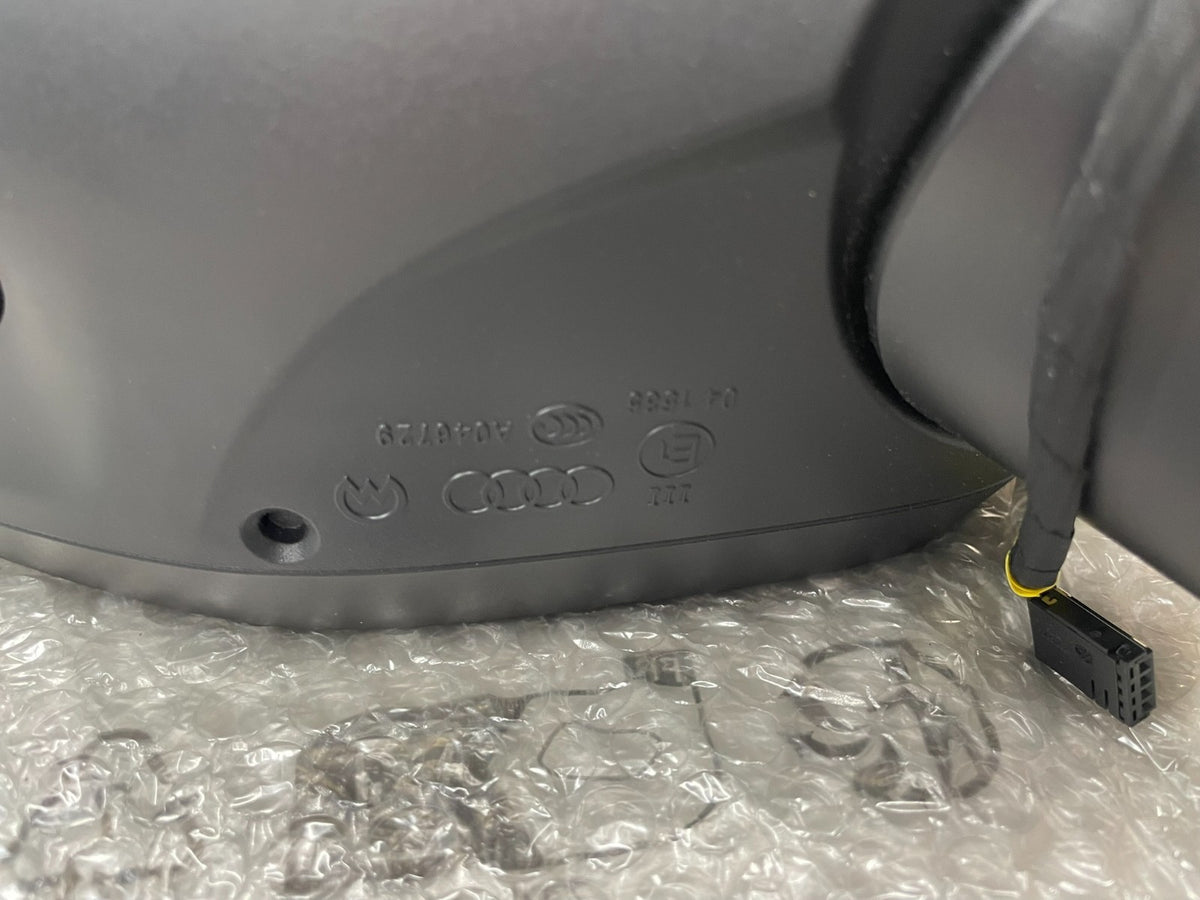 Audi A3 / S3 / RS3 8Y zpětné zrcátko pravé s kamerou 360° RHD 8Y2857410J 9B9 originál . – obrázek 10