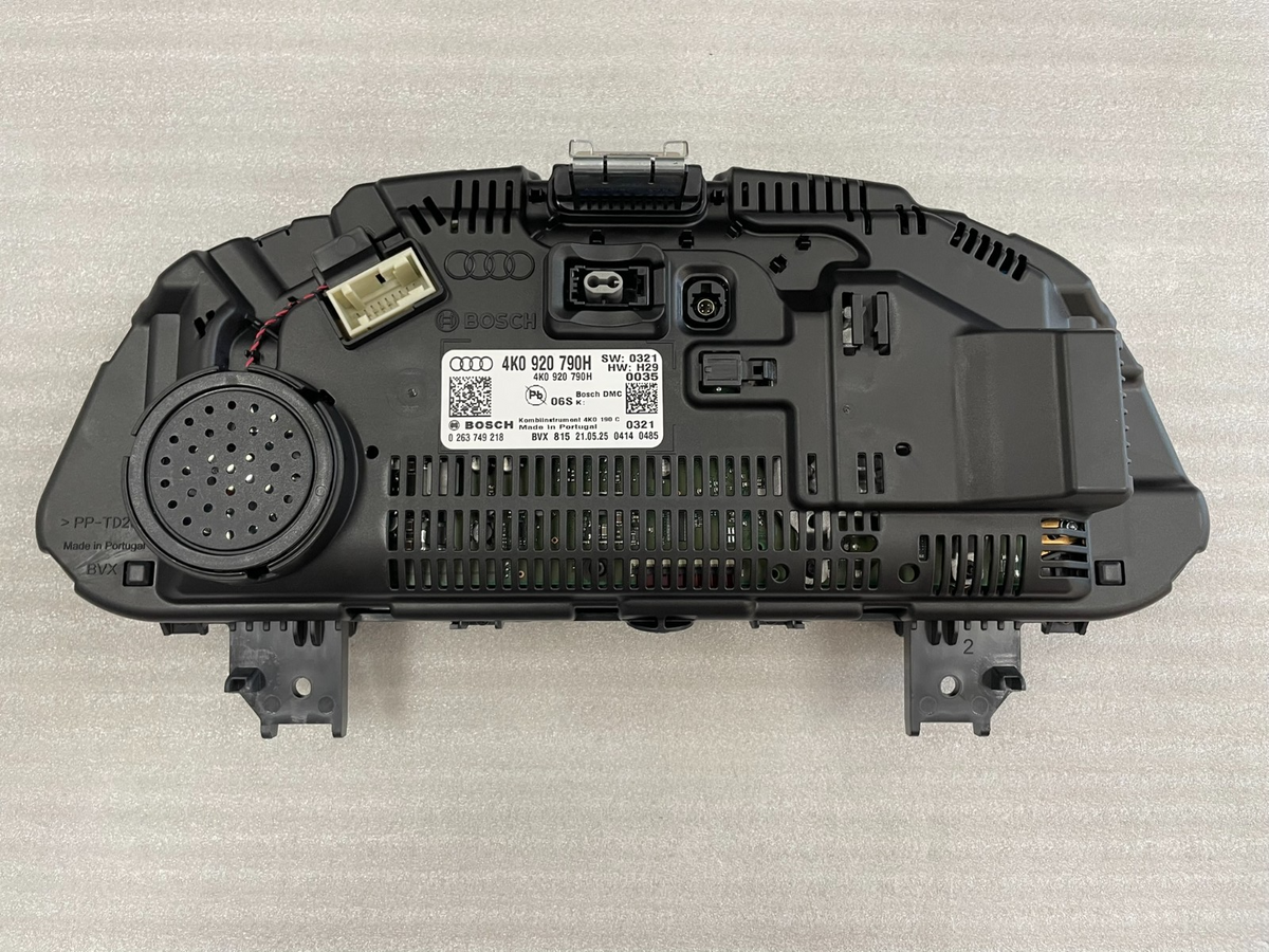 Audi A6 A7 Q7 Q8 RSQ8 přístrojový panel Virtual Cockpit 4K0920790H – obrázek 16
