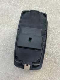 Audi e-tron GT Öffnungstaste Motorhaube 4J3959831 – Bild 8