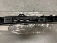 BMW 5er F10 / F11 Halter Schwellerleiste hinten rechts 51777204022 Original – Bild 16