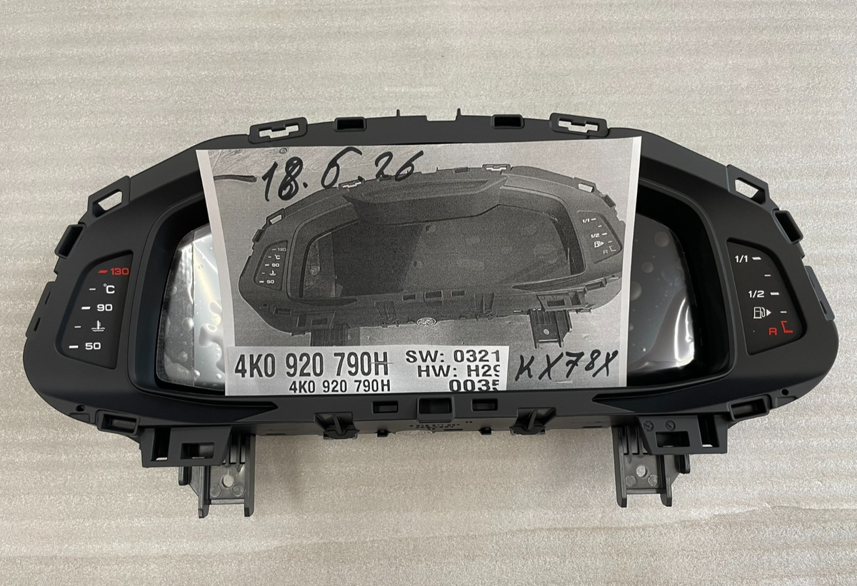 Audi A6 A7 Q7 Q8 RSQ8 přístrojový panel Virtual Cockpit 4K0920790H – obrázek 22