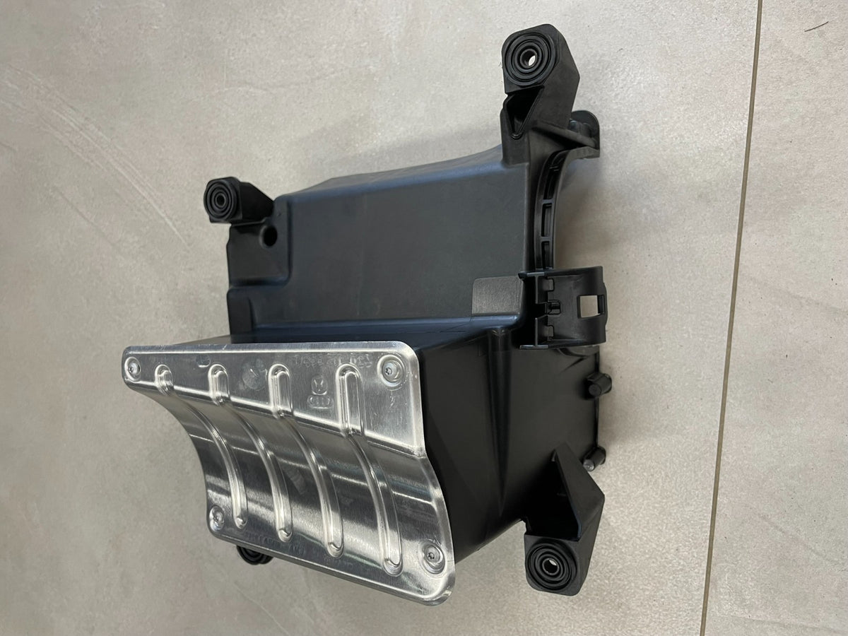 Audi R8 4S / Lamborghini Huracán skříň vzduchového filtru levá 5.2 V10 4S0133845E 4S0133846K originál . – obrázek 16