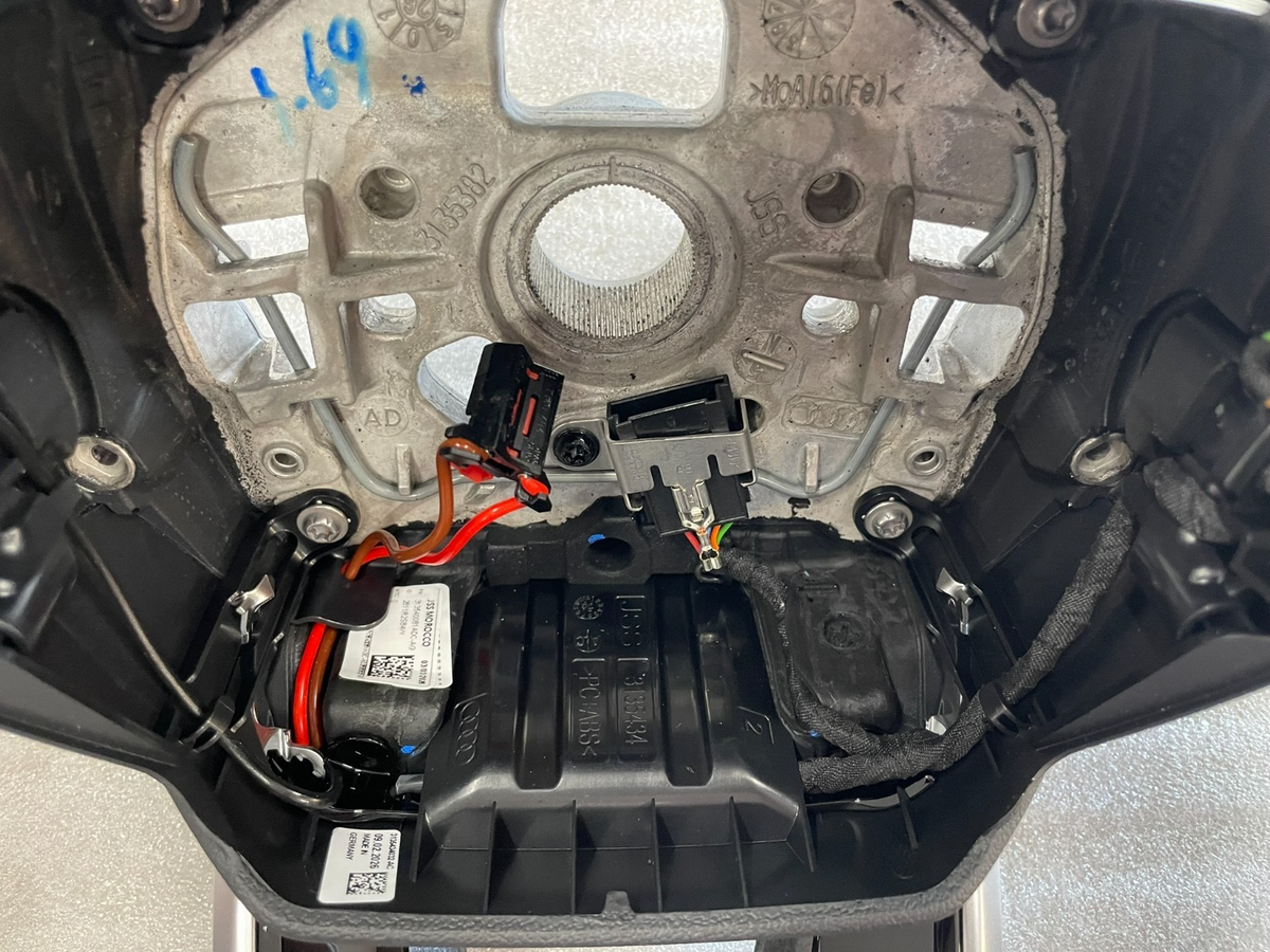 Audi A6 e-tron / Q6 e-tron Lenkrad Sport beheizt Multifunktion S mit Schaltwippen 85E419091EB BAX Original – Bild 8