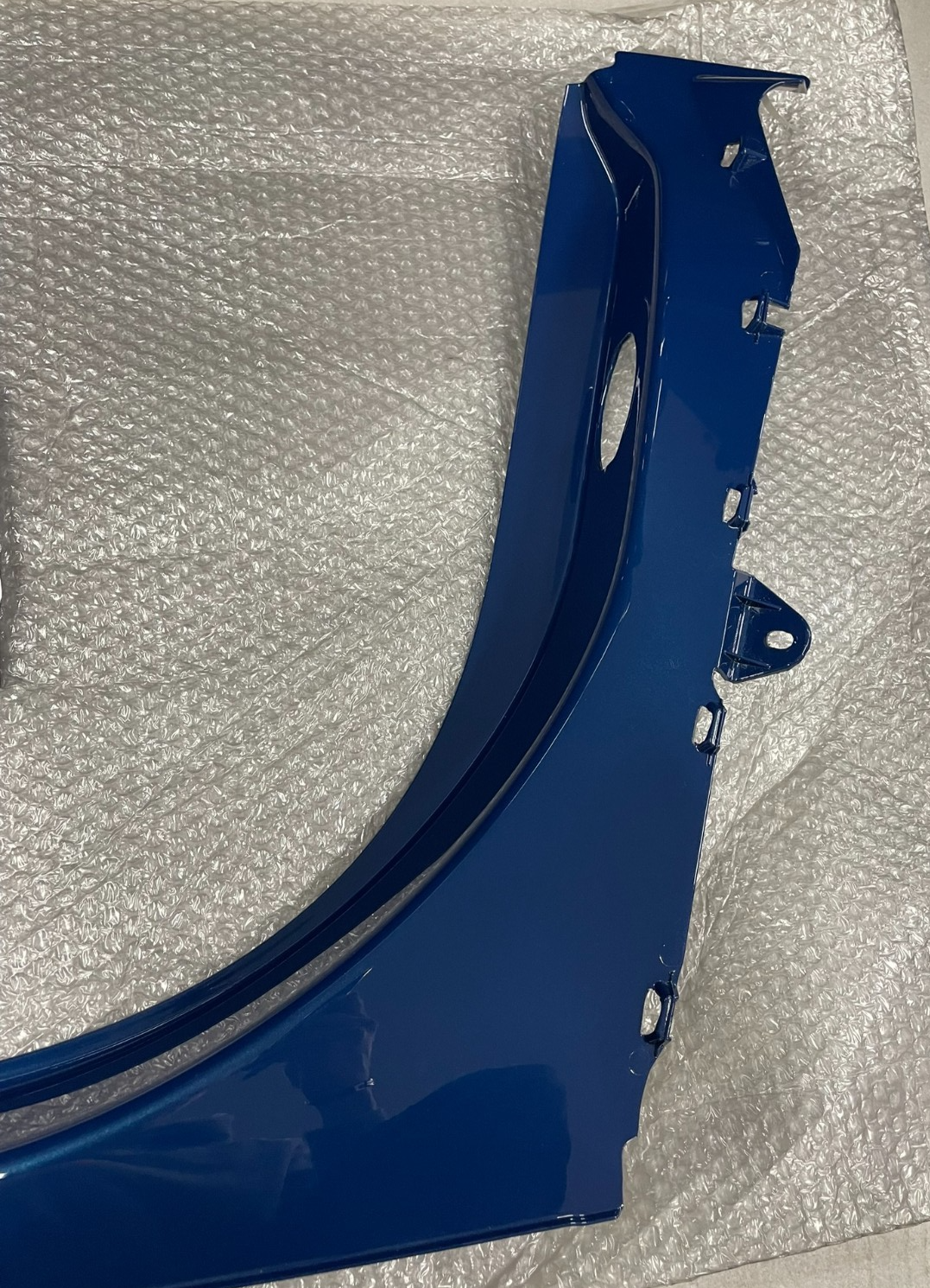 Audi R8 4S B-pillar trim left blue 4S0853959 – image 11