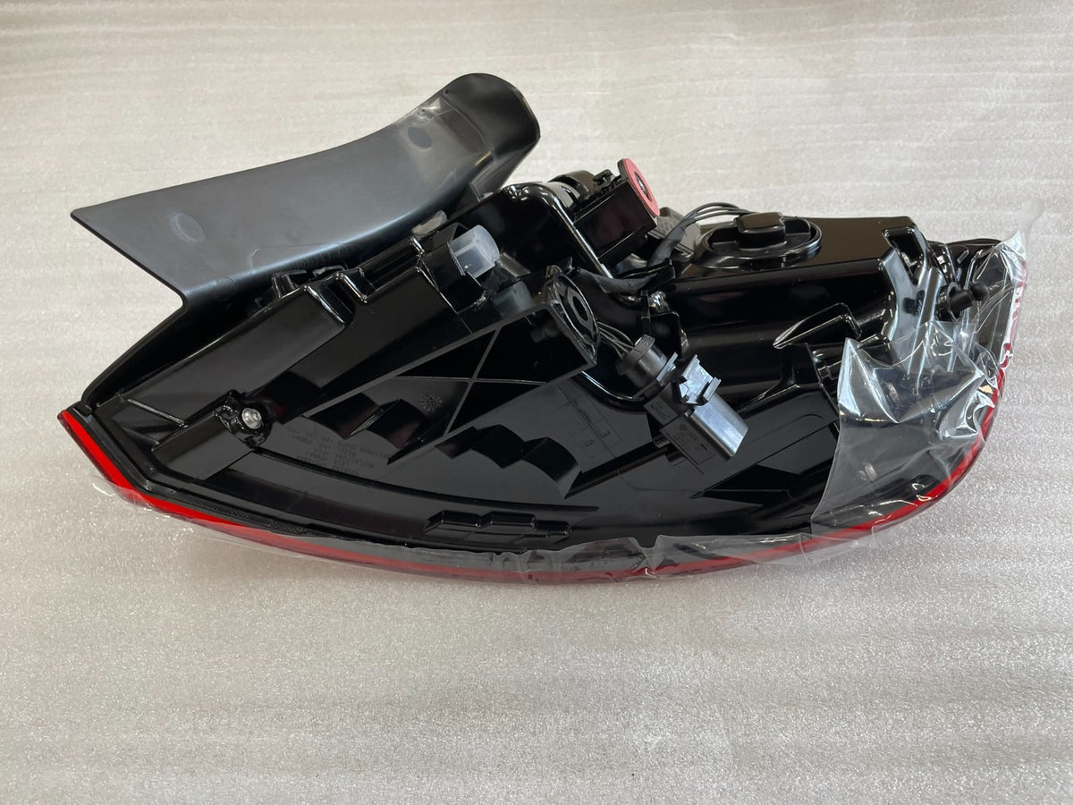Audi A3 S3 RS3 8V Heckleuchte links außen LED 8V4945069C – Bild 11