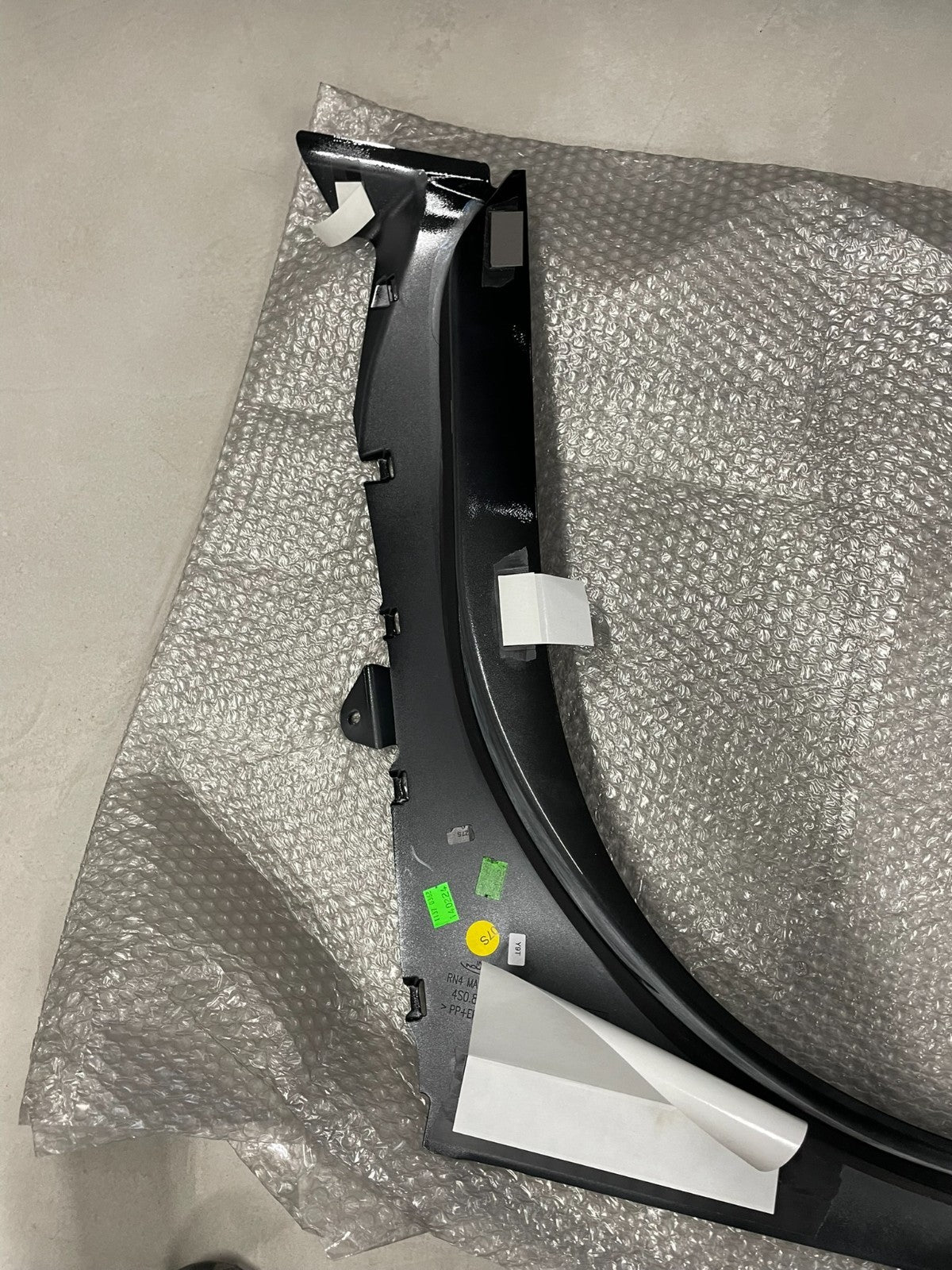 Audi R8 4S B-Pillar Cover Left Black 4S0853959 Y9T – image 22