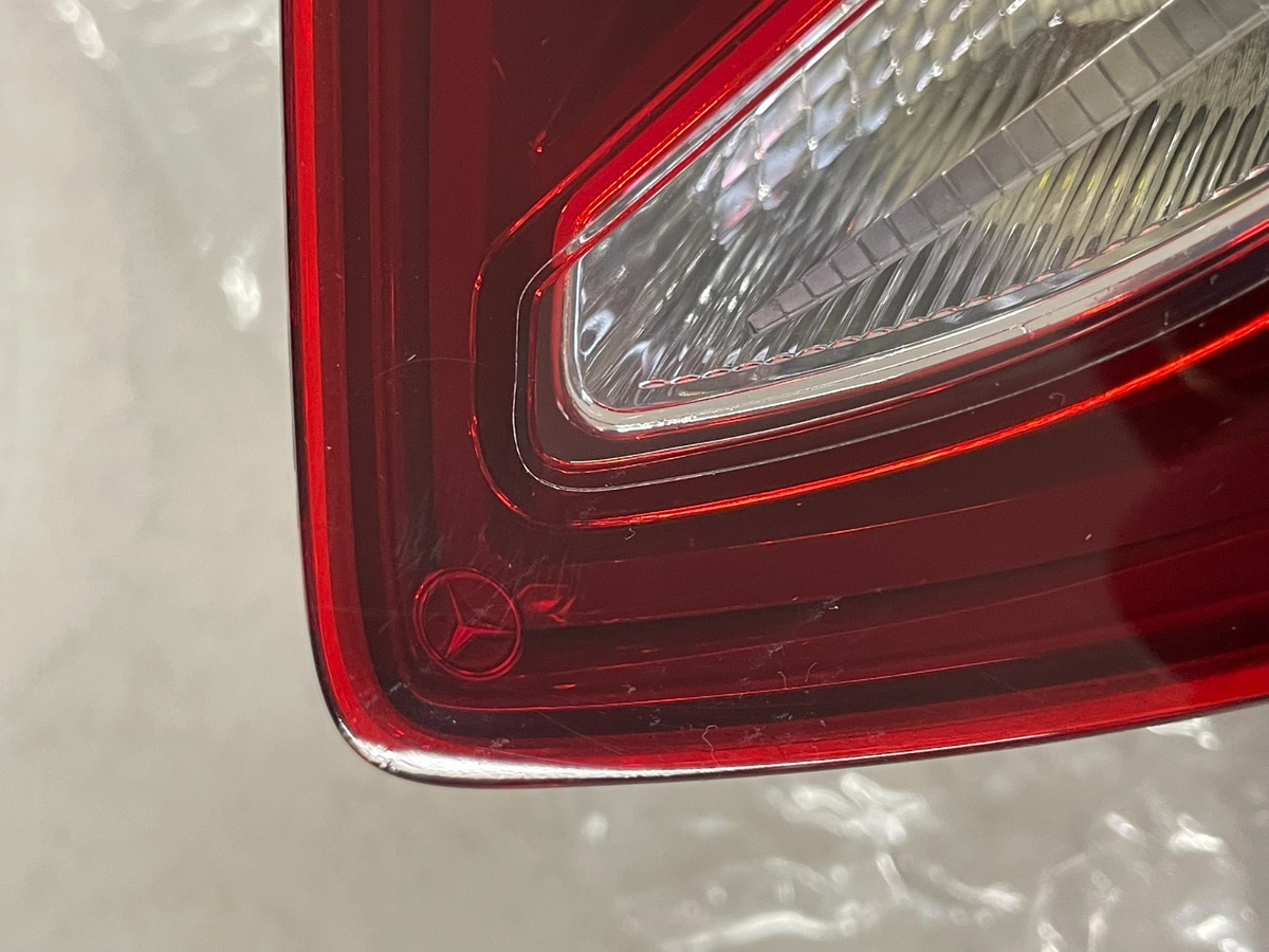 Mercedes-Benz C W205 zadní světlo pravé USA SAE A2059062102 – obrázek 12
