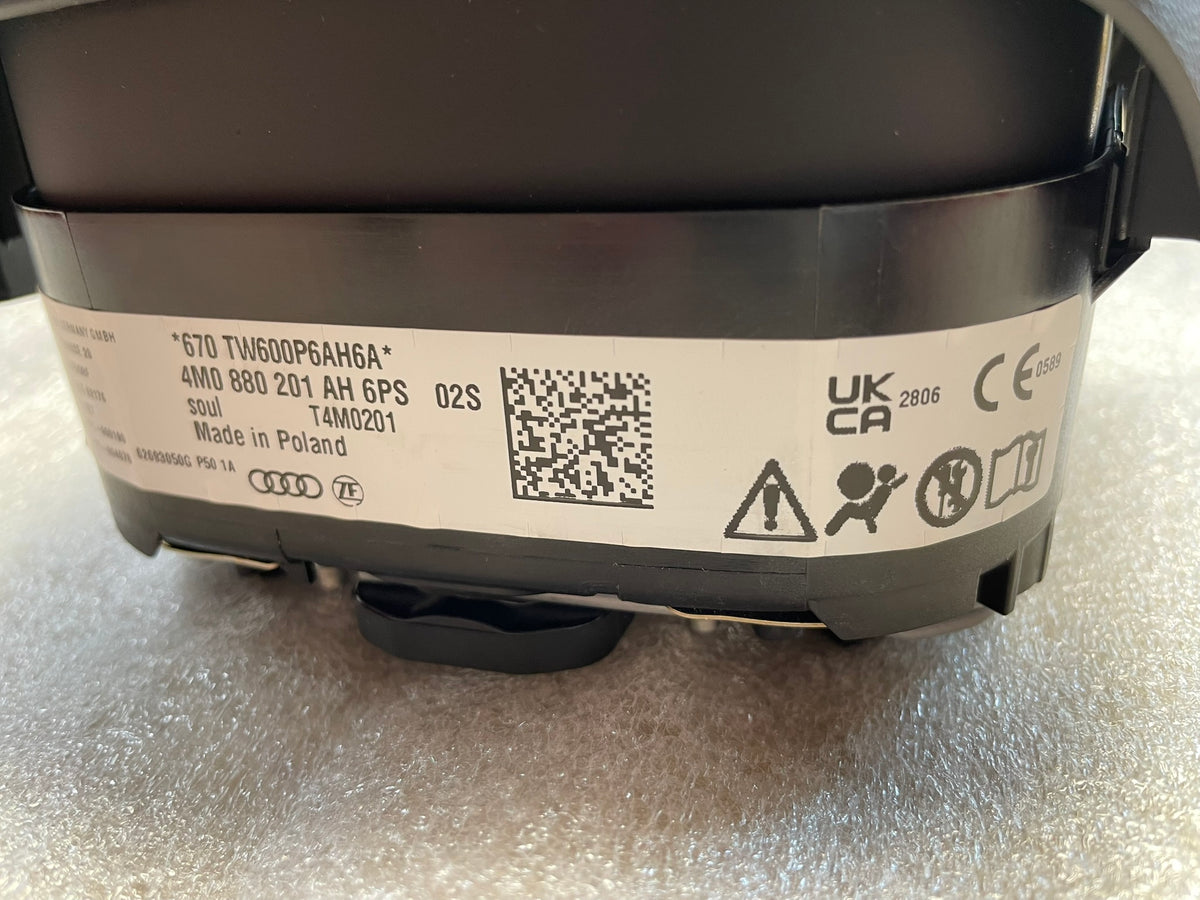 Audi Q7 4M / Q8 4M8 / SQ8 / RS Q8 airbag řidiče do volantu 4M0 880 201 AH 6PS