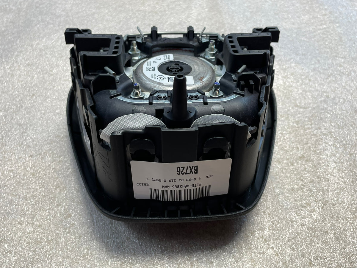 Ford Puma J2K CF7 2019–2024 airbag řidiče do volantu P1TB-A042B85-AAW 2632463