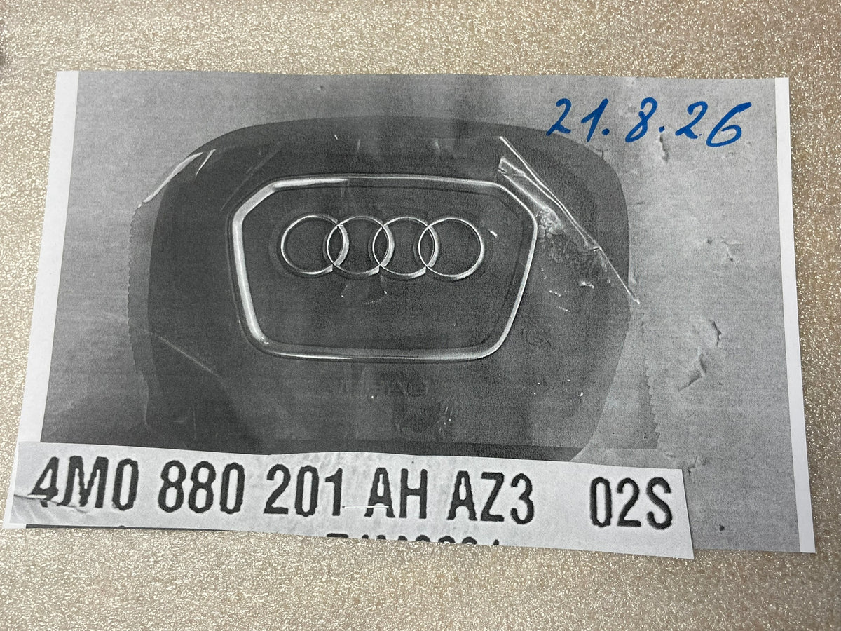 Airbag volantu Audi Q7 / Q8 – 4M0880201AH Orig.