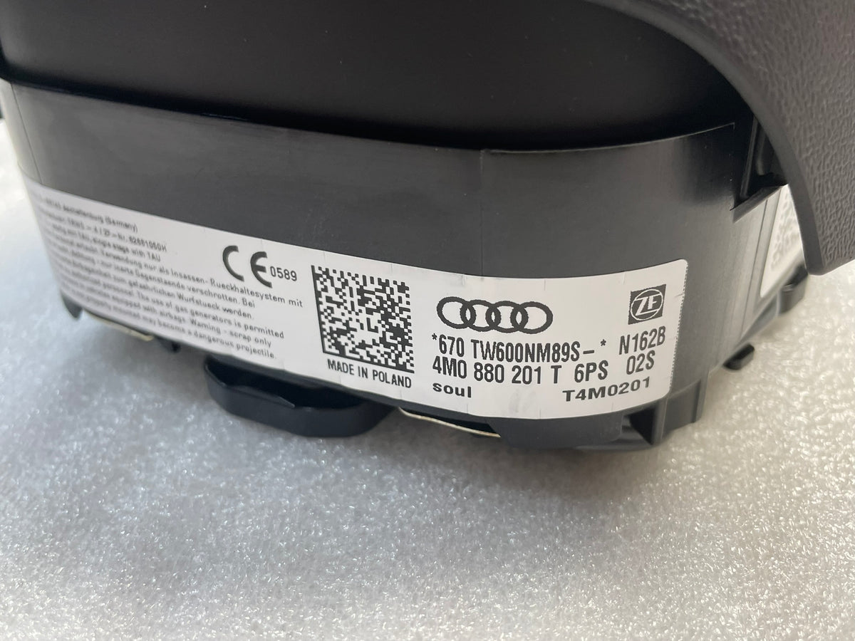Airbag řidiče Audi Q7, Q8 4M – 4M0880201T Orig.