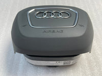 Airbag řidiče šedý Audi Q7, Q8 - 4M0880201S Orig.