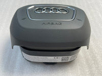 Airbag řidiče šedý Audi Q7, Q8 - 4M0880201S Orig.